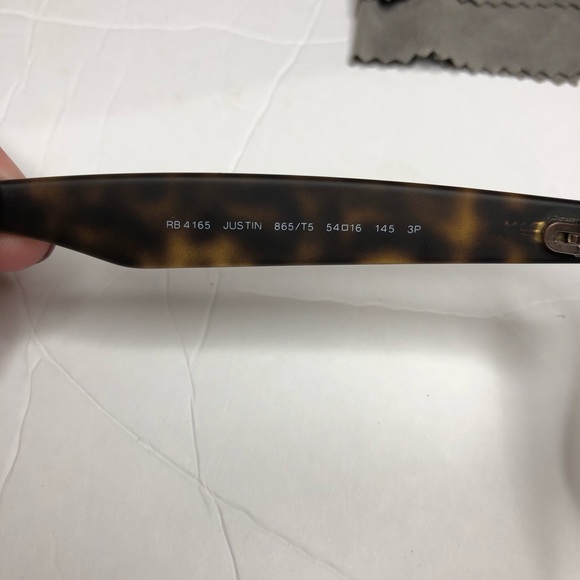 Ray Ban Polarized Justin Tortoise Gradient Lenses - Picture 4 of 5